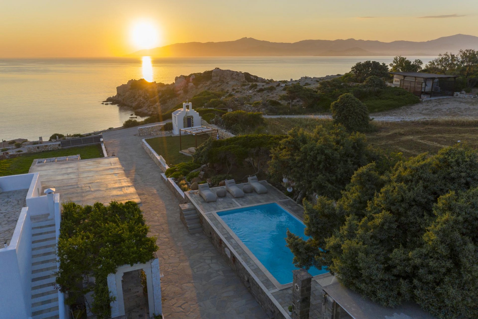 AGIA THALASSA VILLA WITH PRIVATE POOL